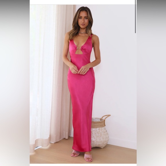 Hello Molly Pink Maxi Dress - Picture 3 of 12